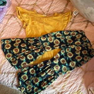 Boutique sunflower outfit